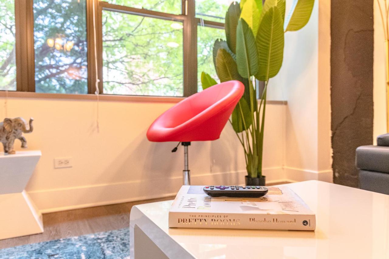 Ideal 3Br Business Or Leisure Rental In Chicago Fully Stocked Kitchen & Fast Internet With Optional Parking Near Soldier Field, Grant Park & Mccormick Place שיקגו מראה חיצוני תמונה