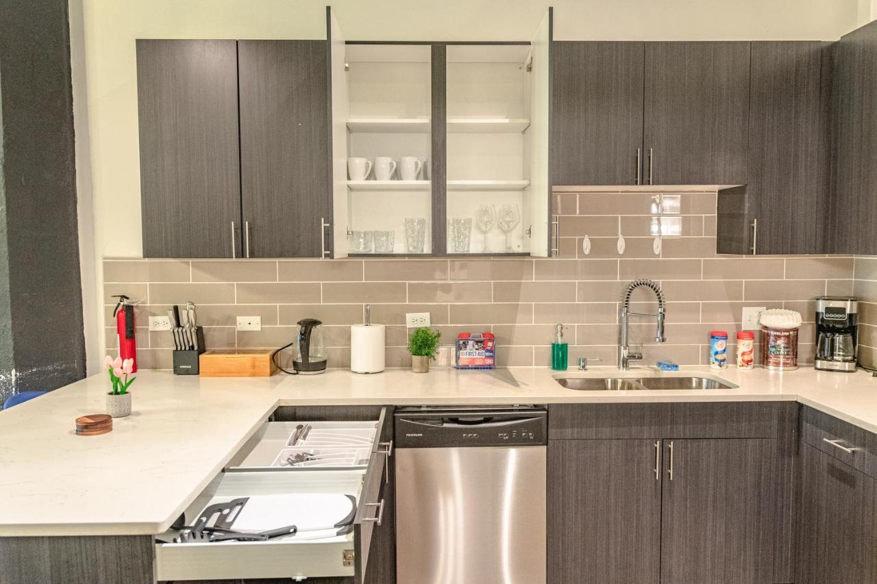 Ideal 3Br Business Or Leisure Rental In Chicago Fully Stocked Kitchen & Fast Internet With Optional Parking Near Soldier Field, Grant Park & Mccormick Place שיקגו מראה חיצוני תמונה